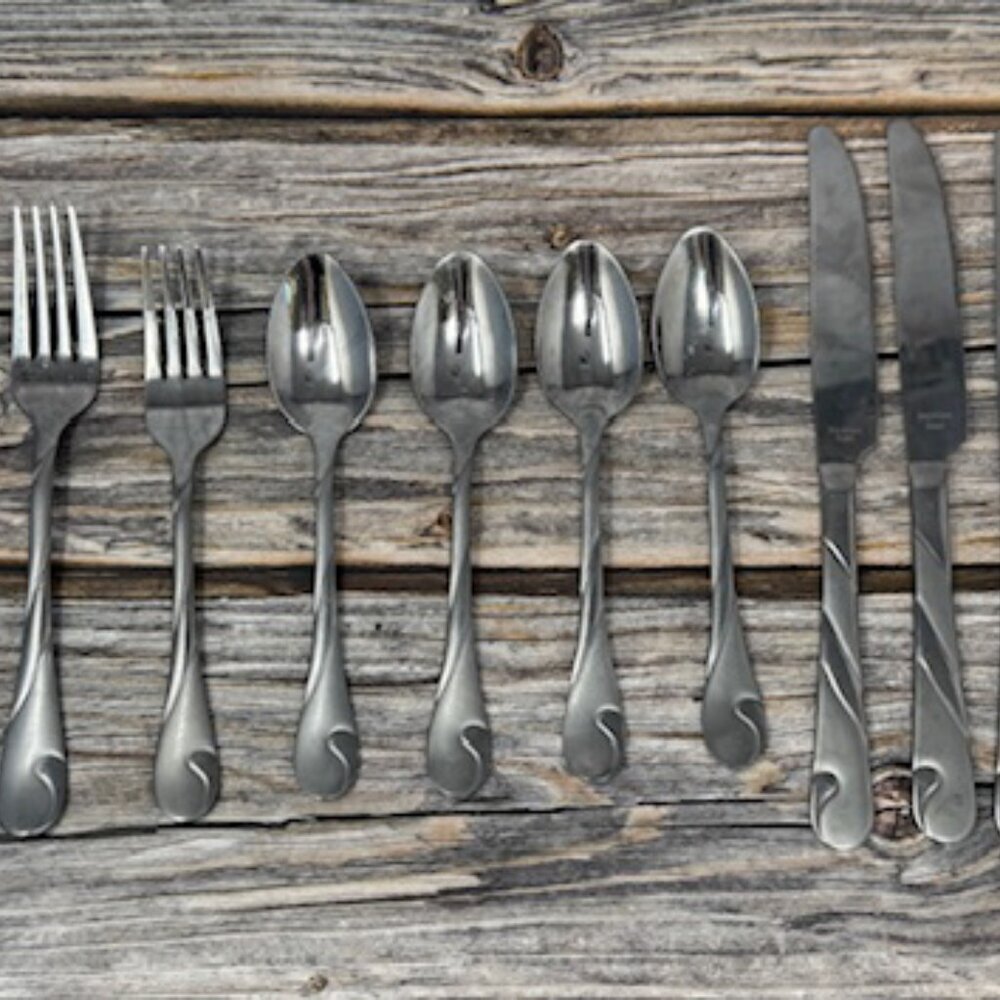 Stainless Steel 14-Piece Flatware​
